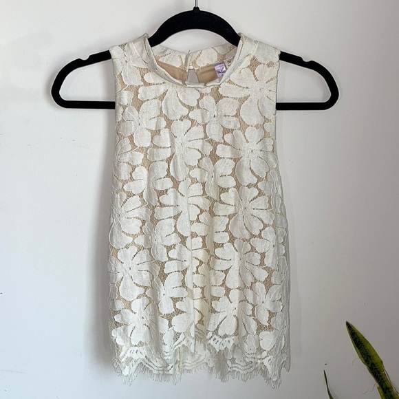 Alya Lace High Neck Tank Top Blouse - Picture 1 of 5